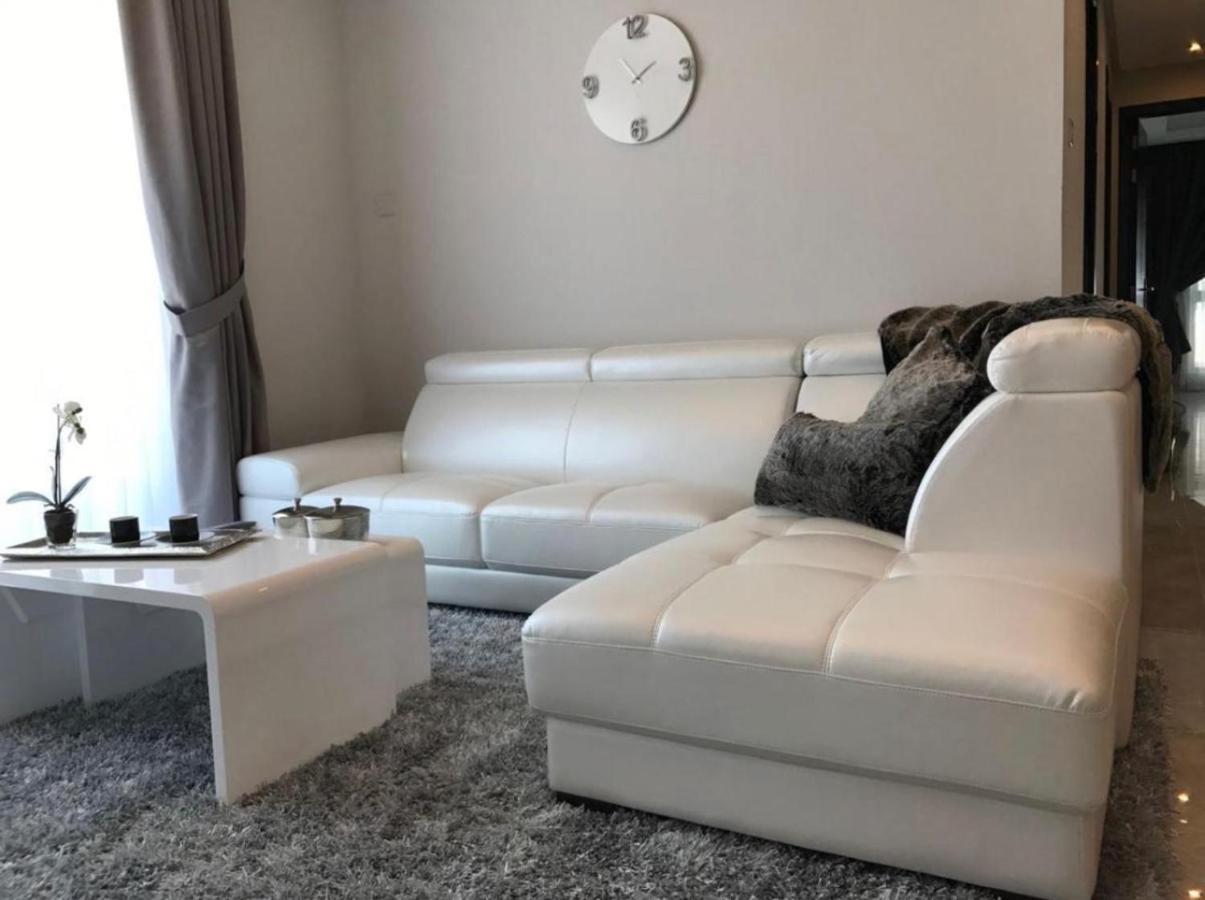Alamaken Residence Al Hidd Bagian luar foto